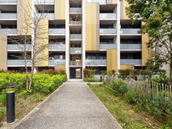 T1 BIS à Vendre libre