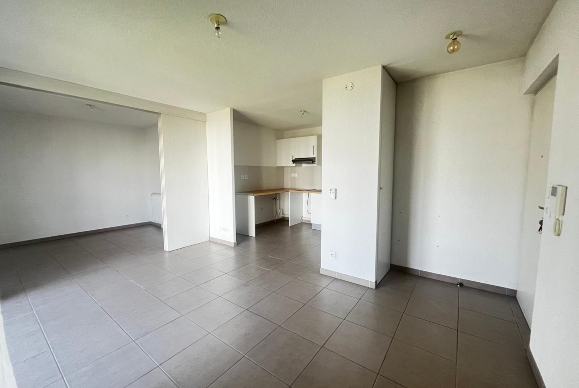 T1 BIS à Vendre libre