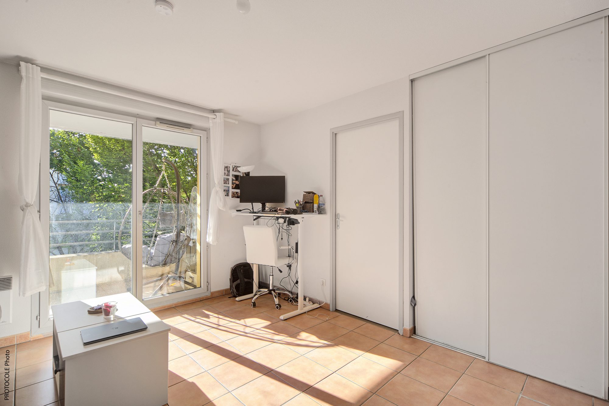 1784292402_va2519_12_original-552334 Toulouse Minimes – T2 de 41 m² avec loggia et parking en sous-sol