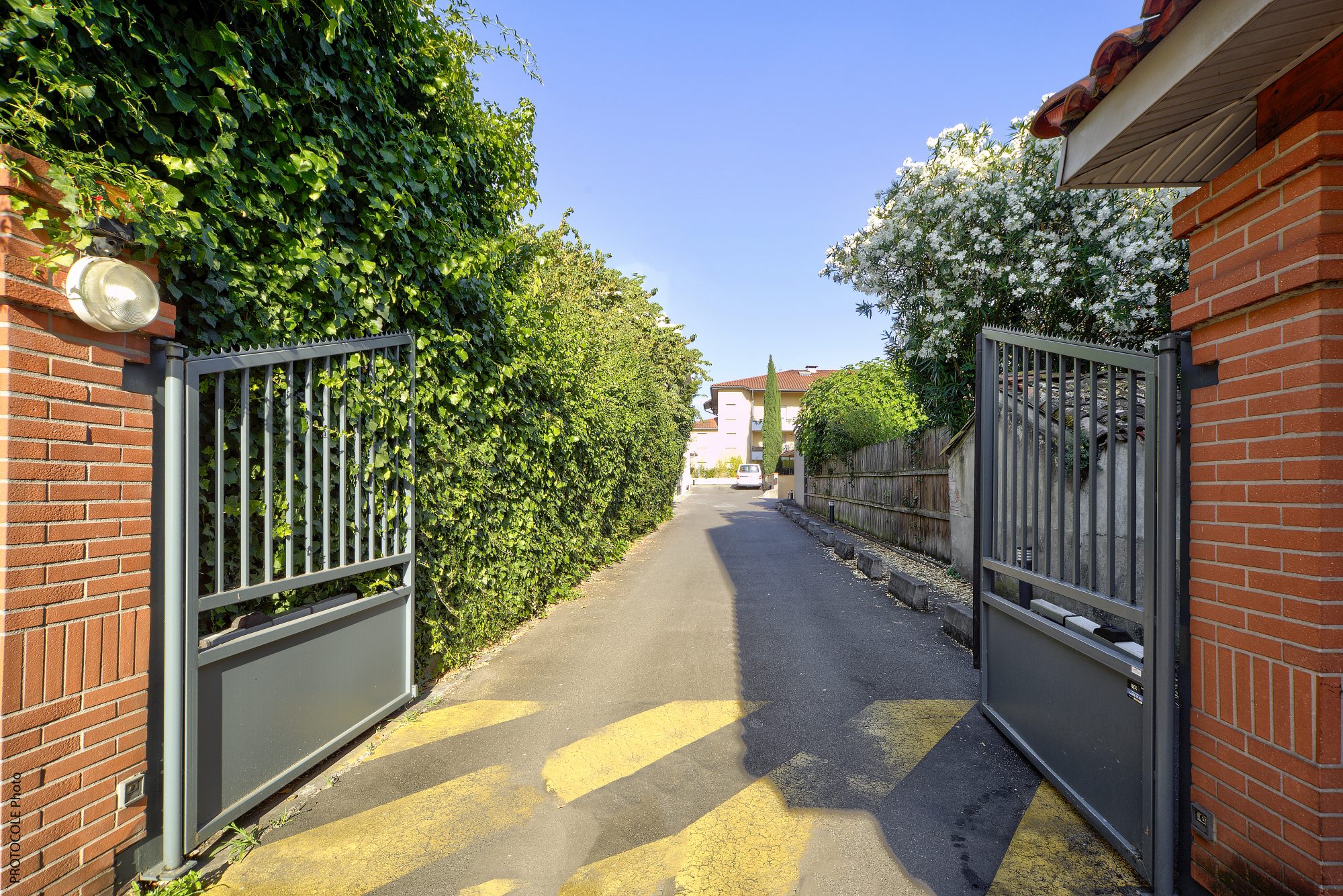 1784292402_va2519_2_original-552334 Toulouse Minimes – T2 de 41 m² avec loggia et parking en sous-sol