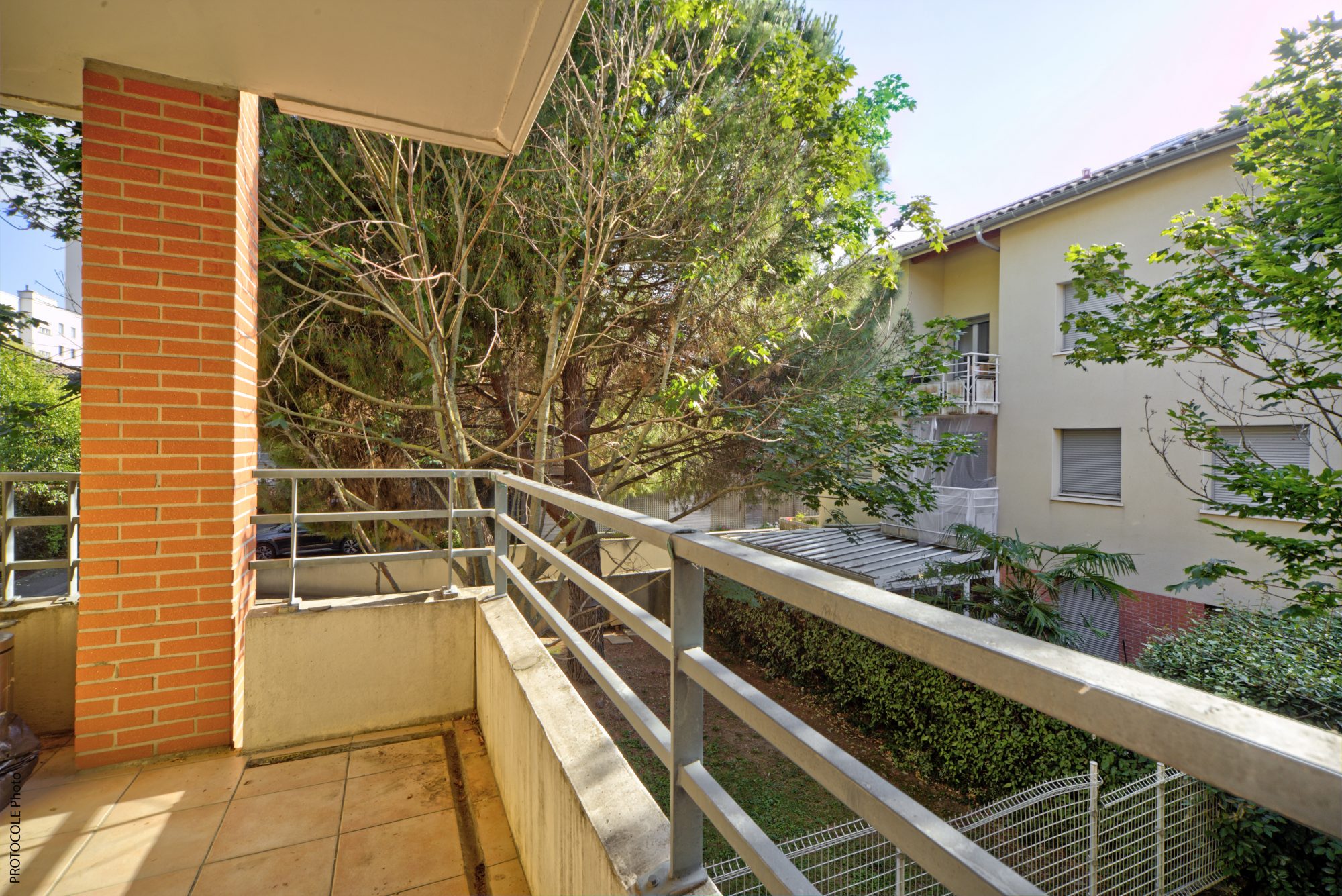 1784292402_va2519_8_original-552334 Toulouse Minimes – T2 de 41 m² avec loggia et parking en sous-sol