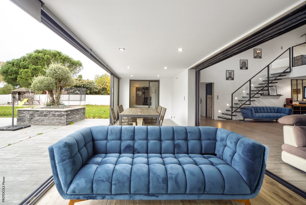 Villa contemporaine d’exception avec piscine, grand garage et prestations haut de gamme