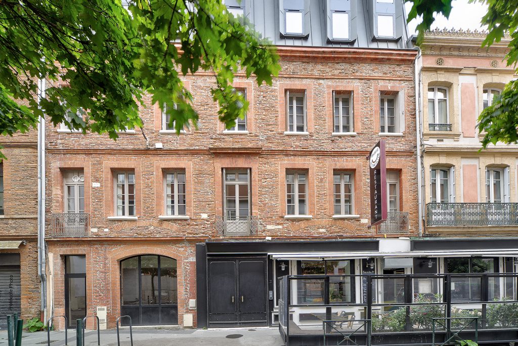 T1 Bis meublé avec terrasse – Investissement locatif clé en main – Toulouse Rue de l’Industrie