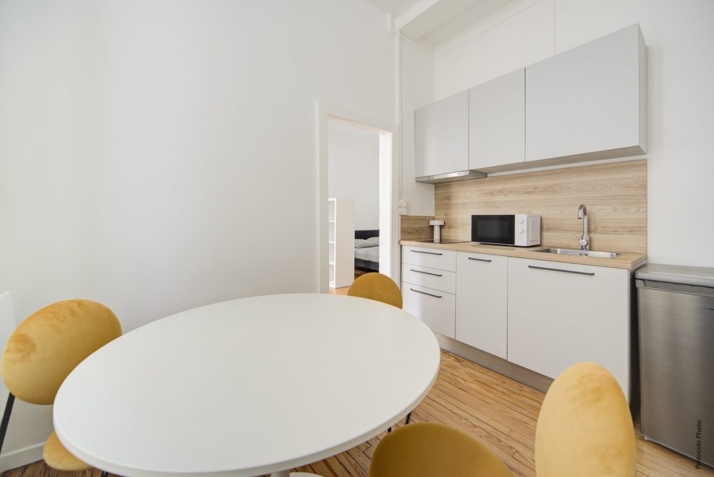 T1 Bis meublé avec terrasse – Investissement locatif clé en main – Toulouse Rue de l’Industrie