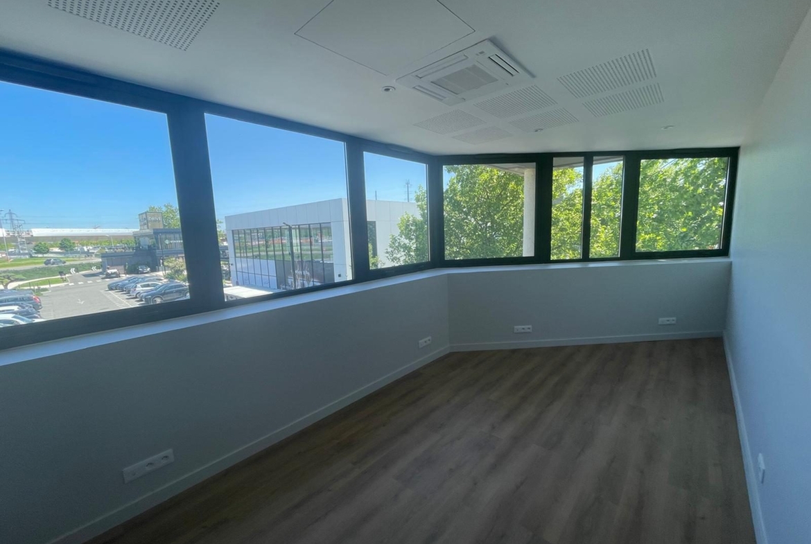 Bureaux à louer à Labège